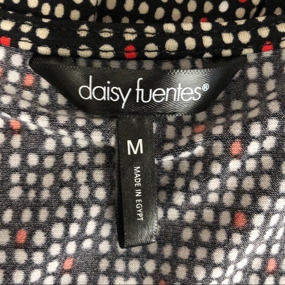Daisy Fuentes 3/4 sleeve knotted top, medium - Picture 5 of 6